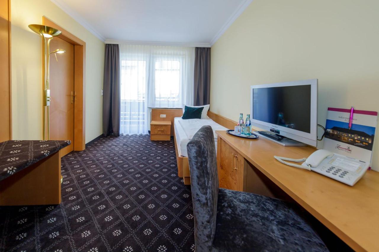 Hotel Zum Adler Nidderau المظهر الخارجي الصورة
